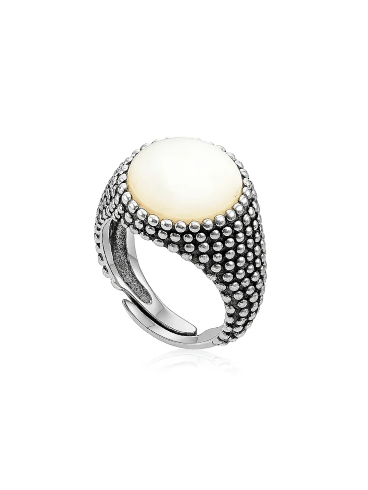 anello madreperla ovale argento 925